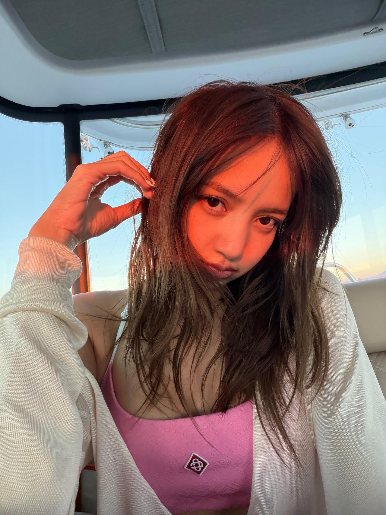 Lisa 真的好漂亮啊。