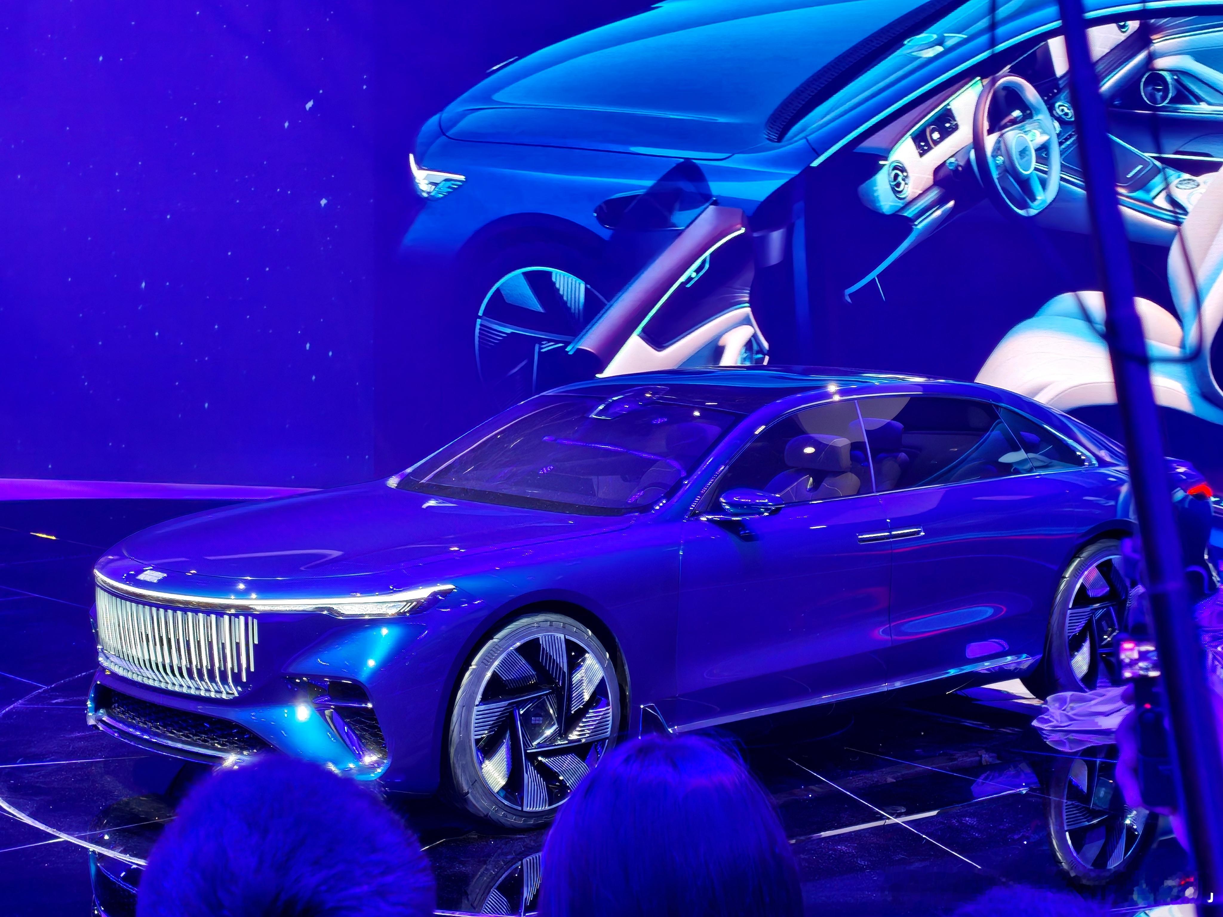 2023年成立已来，银河用37个月完成200万辆新能源汽车交付，成为全球最快达成