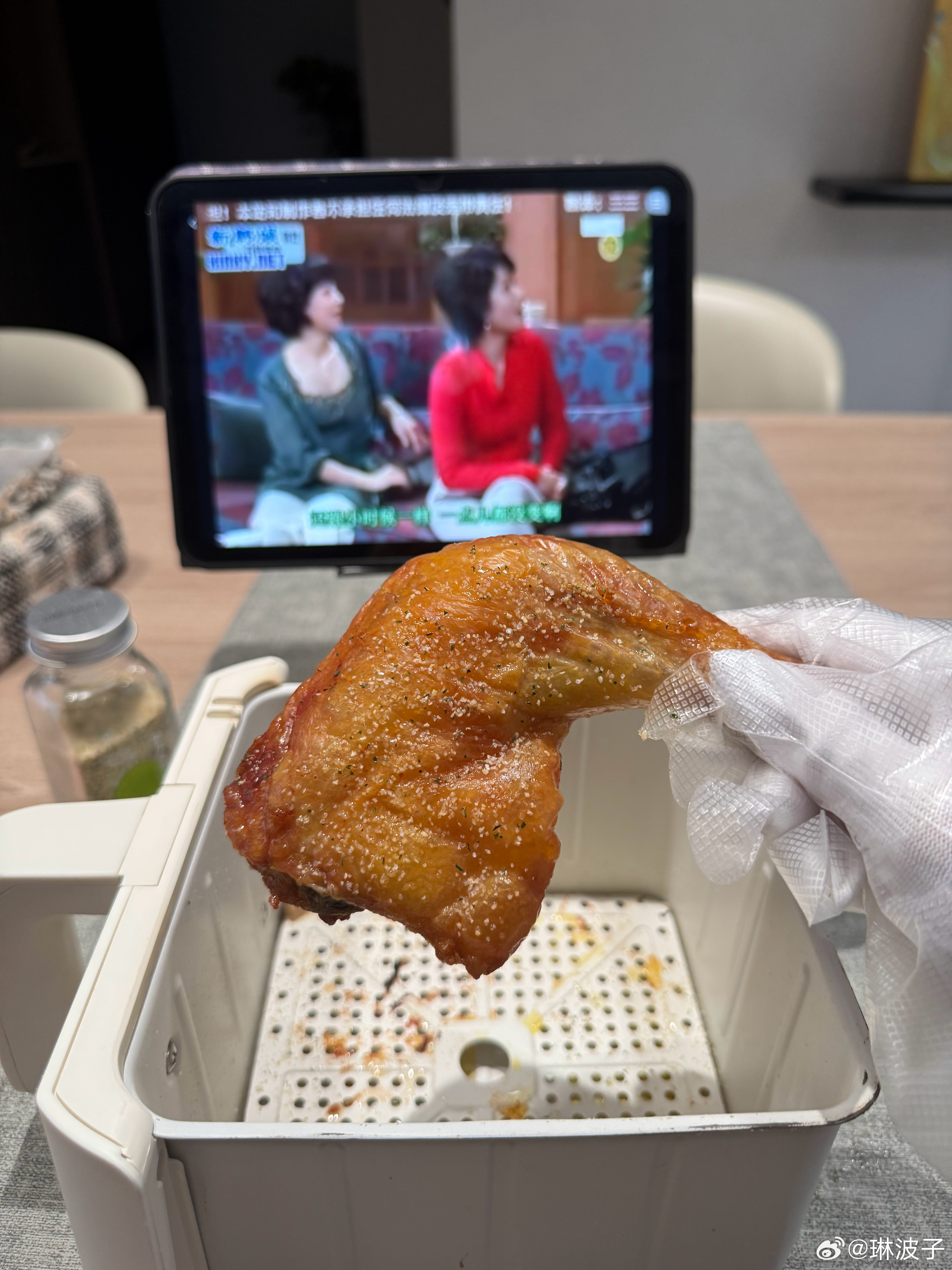 晚饭 熟成鸡腿 泡澡中🛀 