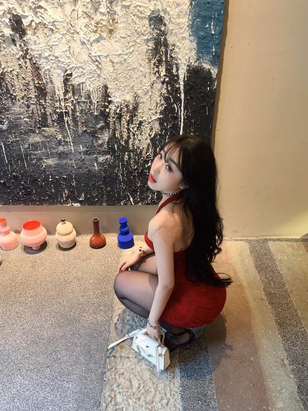 见不到的事又何必说呢