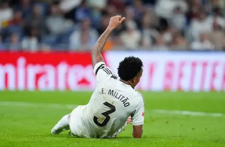 ESPN：米利唐左腿肌肉损伤恢复约1个月，或直接备战世界杯04月24日讯 据ES