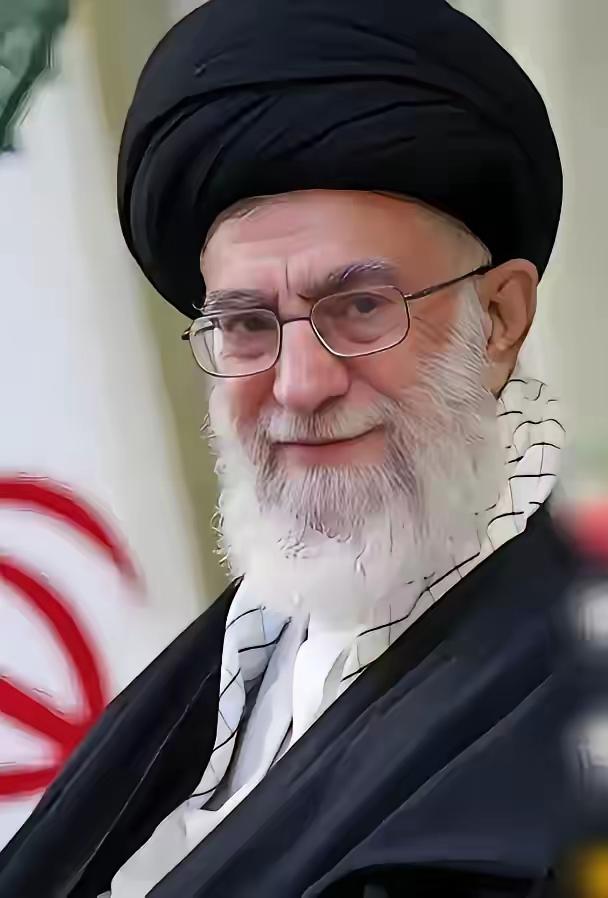 哈梅内伊要认清形势，不要在错误的道路上越走越远，快到悬崖边上了，以免摔的粉身碎骨