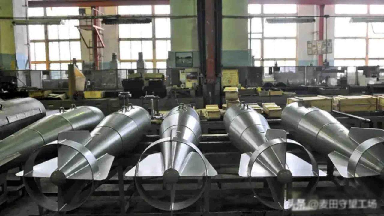 乌克兰还在打，特朗普急了，和平谈判卡在哪儿？

乌克兰这边还在坚持，美国那边已经