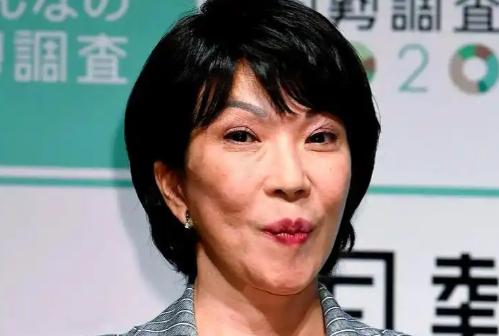 太急了！菲律宾总统还没下飞机，日本就把"超级大礼包"摆上台面，直接送6艘现役护卫