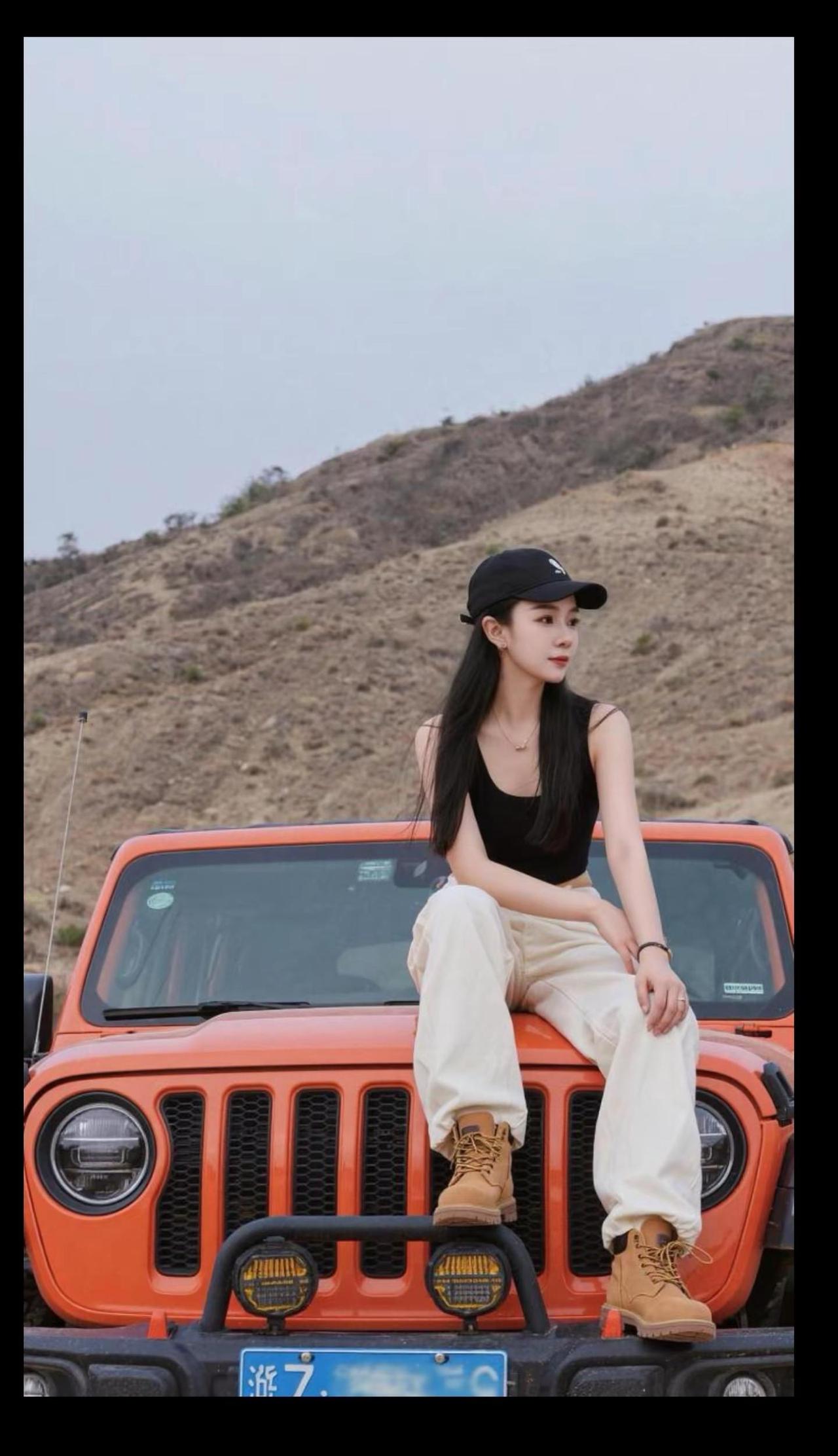 握不住的大奔 追不上的玉芬 炖不熟的豆角 还有回不去的青春