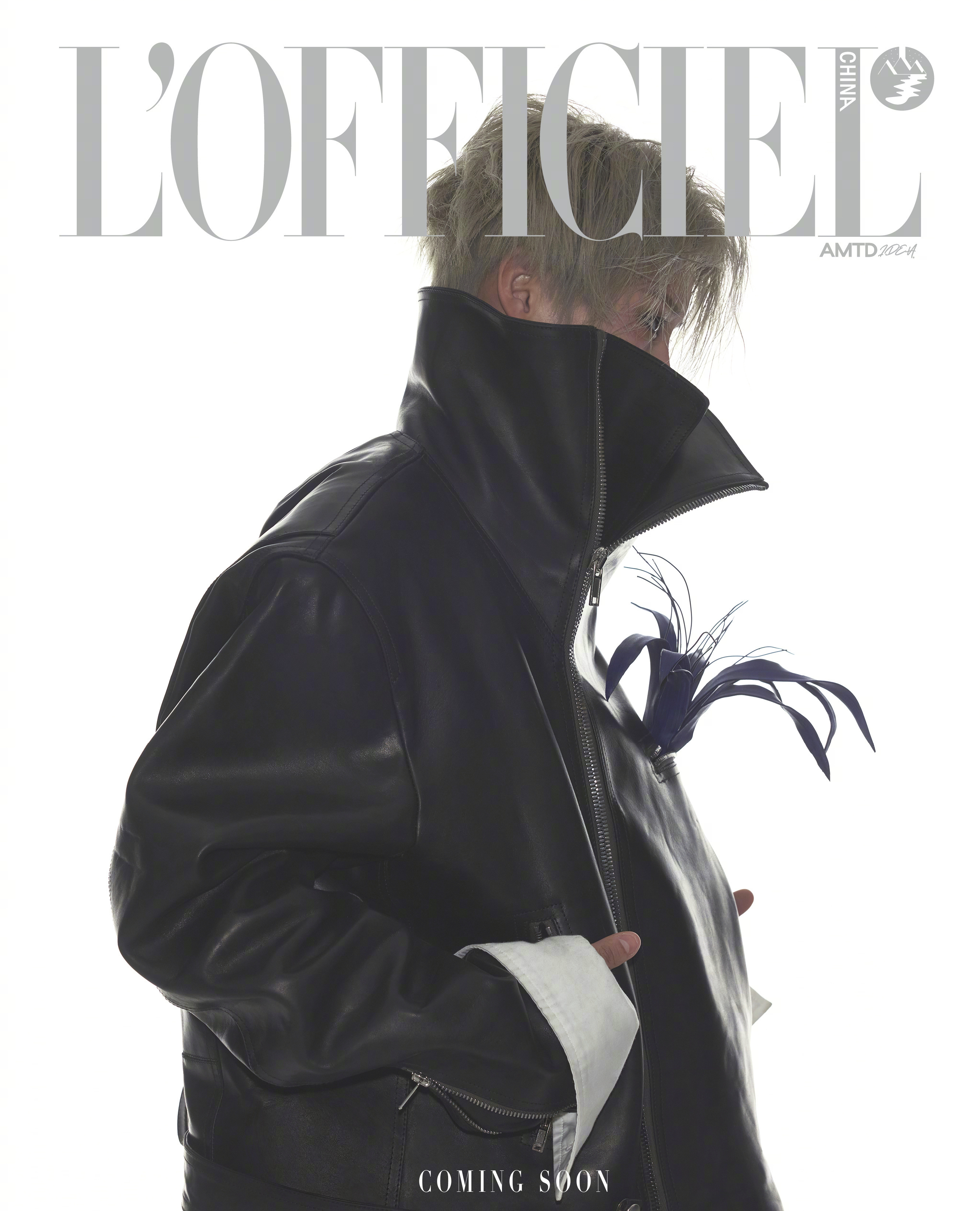 刘雨昕时装三月封面 时装 L'OFFICIEL 三月开季刊封面预告，身穿Dior