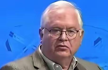 美国终于有人清醒了，美国人一直以为介入台海战火，只能美国打击中国本土，以为死和尚