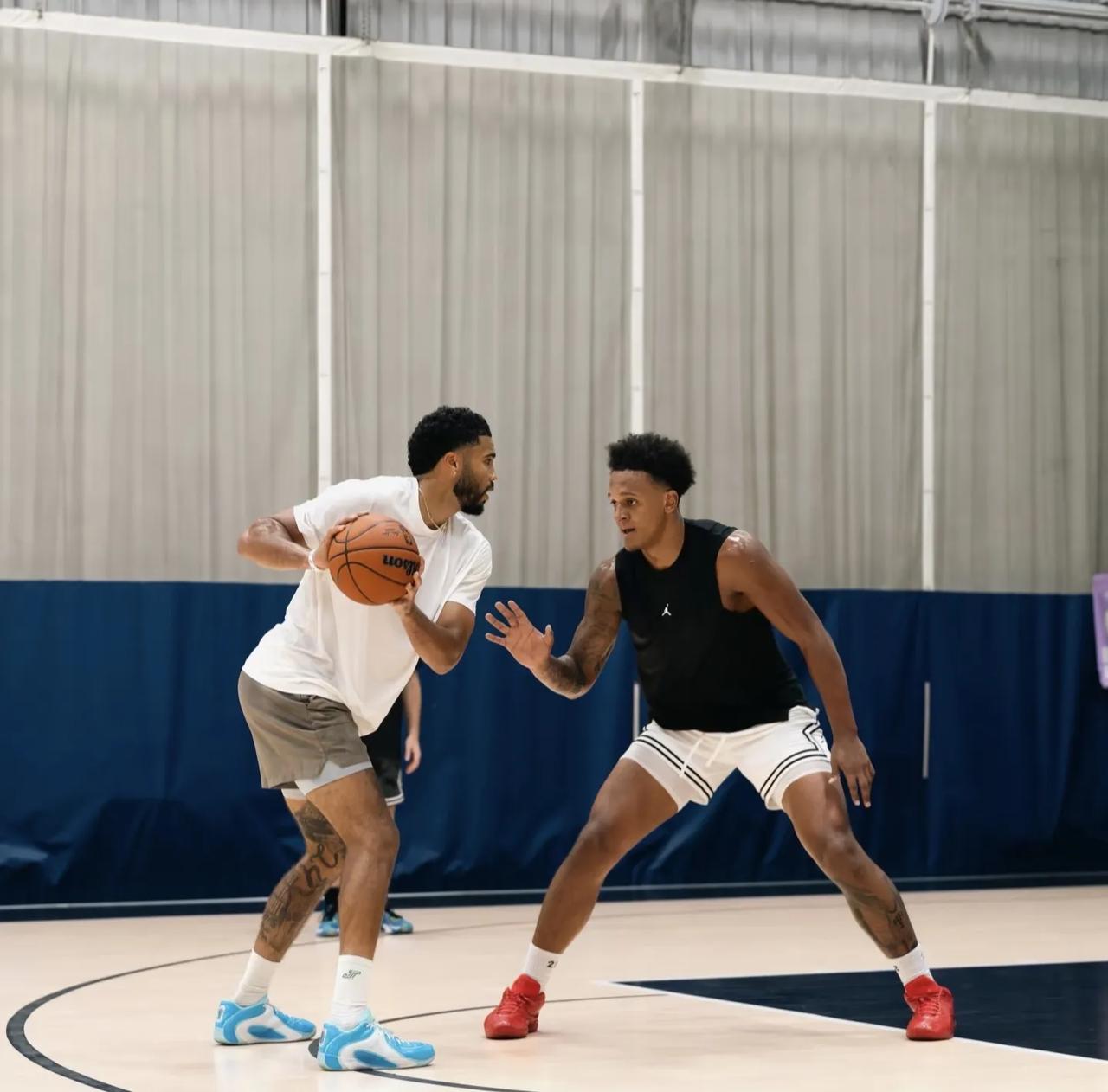成功绝非偶然！NBA球星中国行期间仍努力训练！

塔图姆等NBA球星在中国行期间