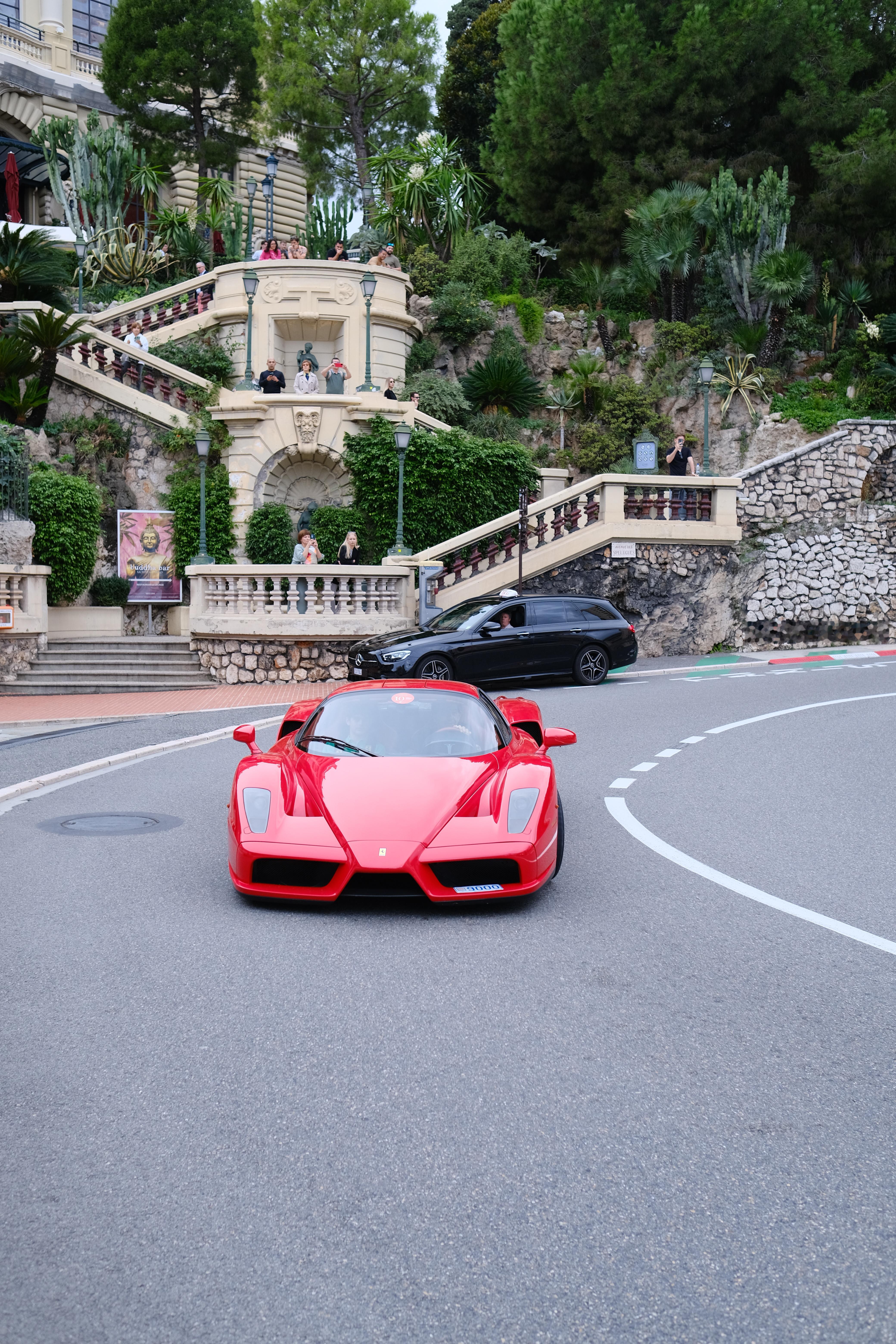 摩纳哥街头红色跃马！法拉利Enzo、F40、F50  ​​​
