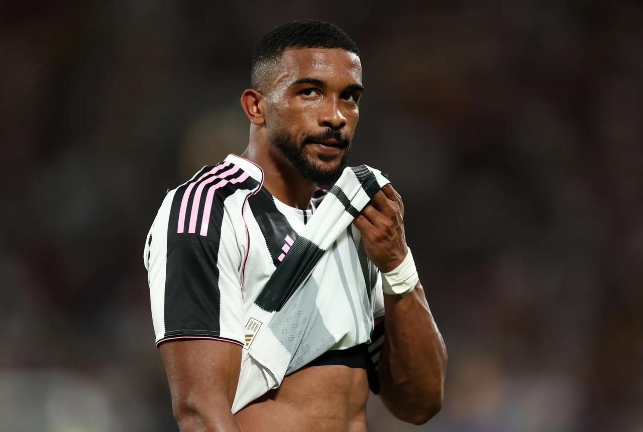 布雷默在里昂接受了主治医生的膝盖检查，一切顺利！他已获准于12月7日复出，届时尤