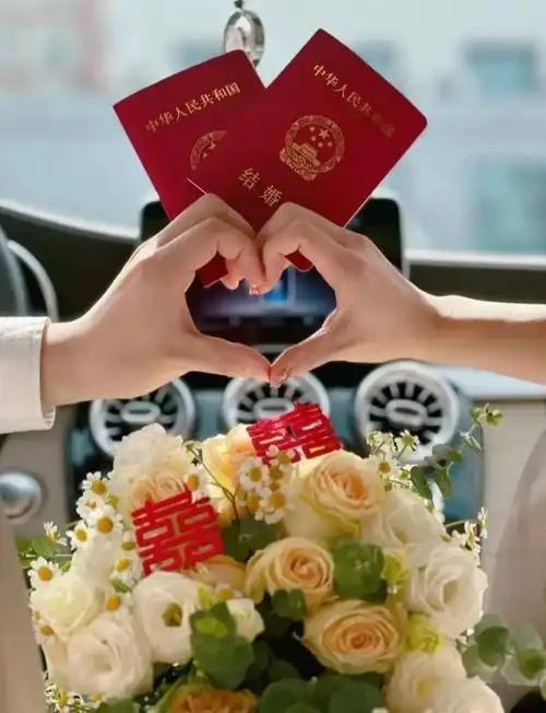 个人以为 婚姻法  真该改改了。有些事儿，真的不太合乎老百姓们的朴素认知。
就比