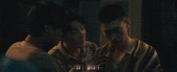 有罪之身 谁懂陆鸣这个后背挡酒瓶和防御完了的一记勾拳………魏大勋气质明明很稳，但