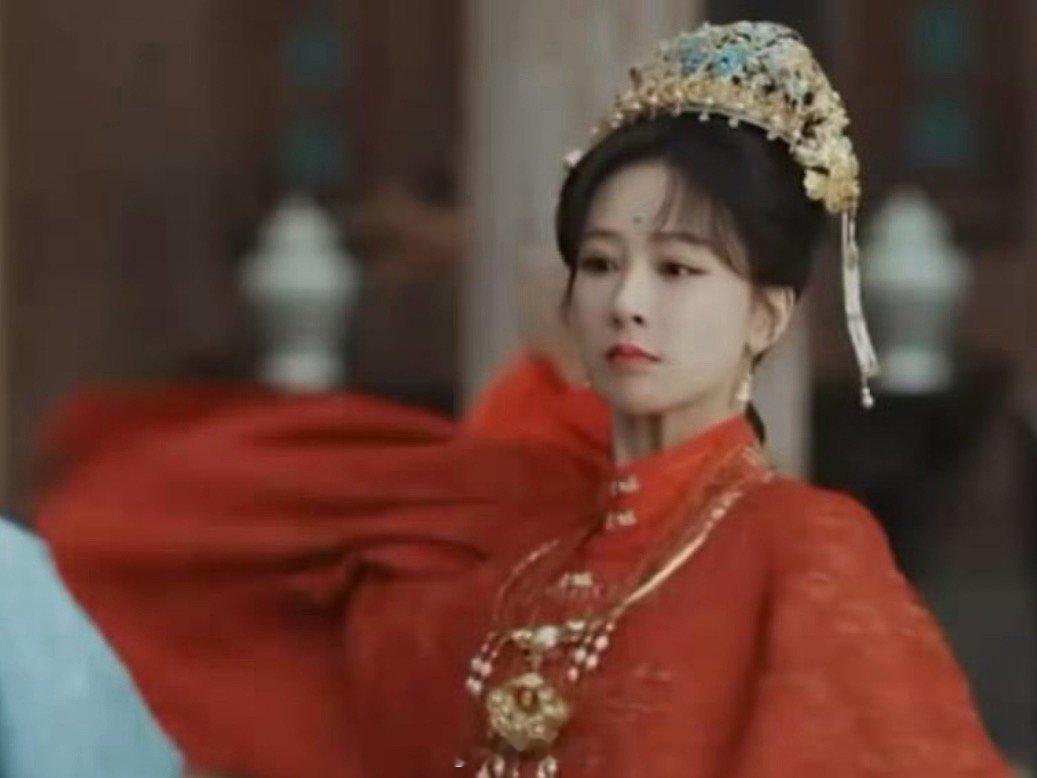 杨紫家业预告大婚造型杨紫家业原声台词功底 哦哟哦哟，又是被杨紫的演技圈粉的一天啊