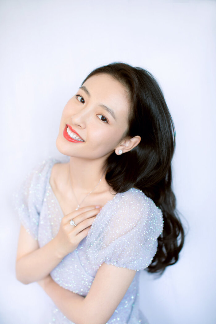离婚和一个人带孩子都是吴倩自己选的，吴倩真的好清醒呀👍 能勇敢为自己的选择负责