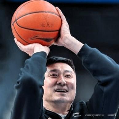 有一说一，广东男篮连胜未必一件好事，甚至急需一场失败来冷静下！听我细细道来，前6