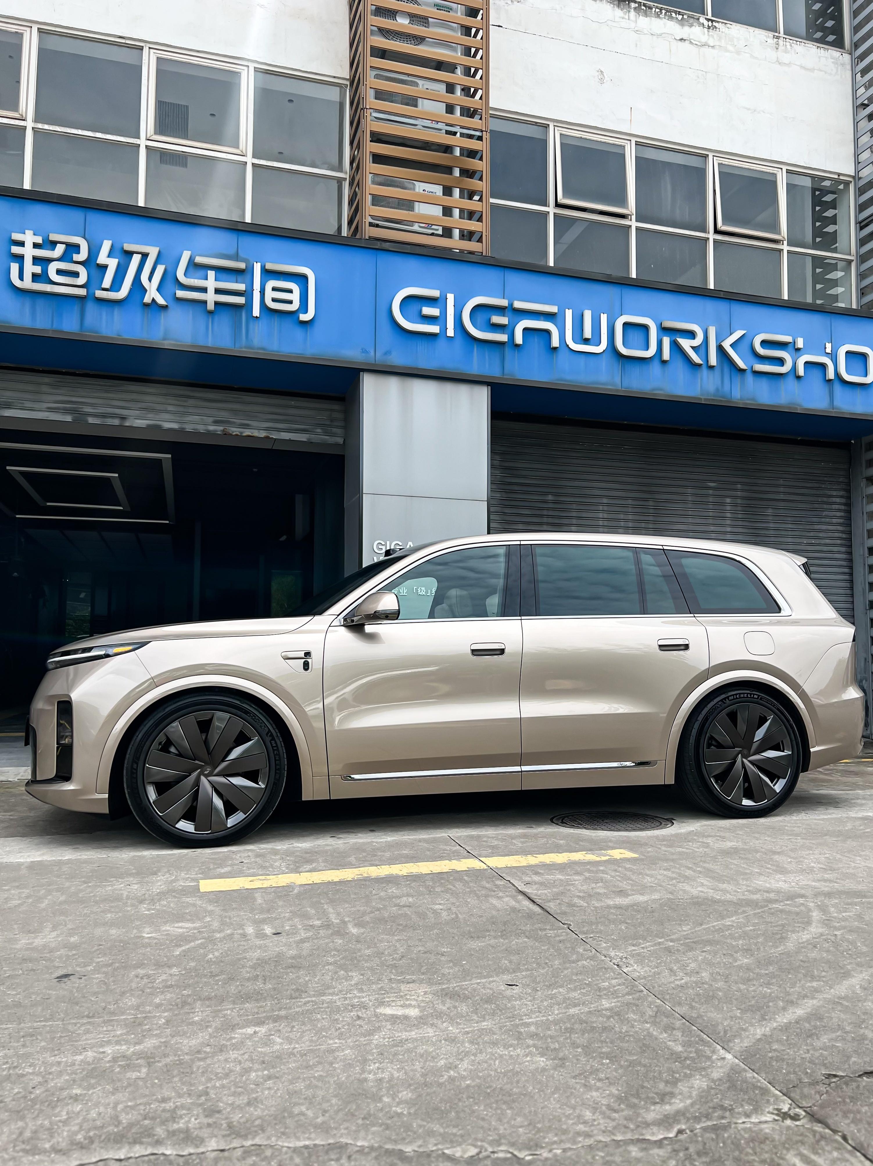 新车到手，车衣必须安排起来！理想L9 Livis · GIGA PRO车衣，阳光