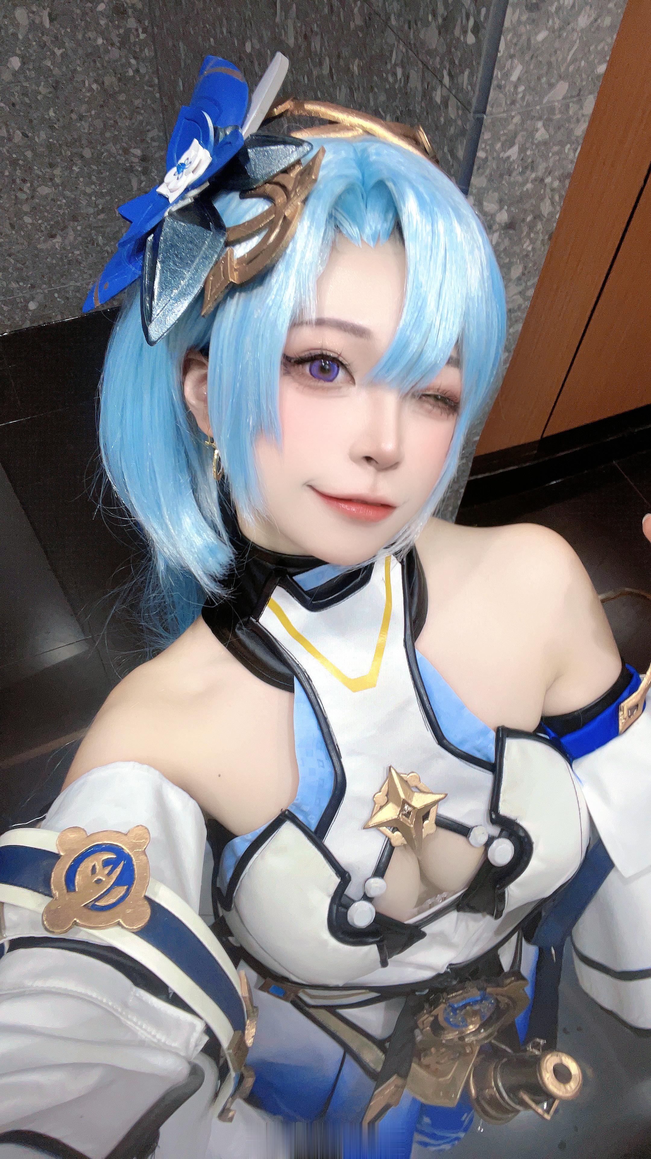 #崩坏3官方[超话]# 小小预告一下[哇]拍了大格蕾修！太可爱啦～#格蕾修# ​