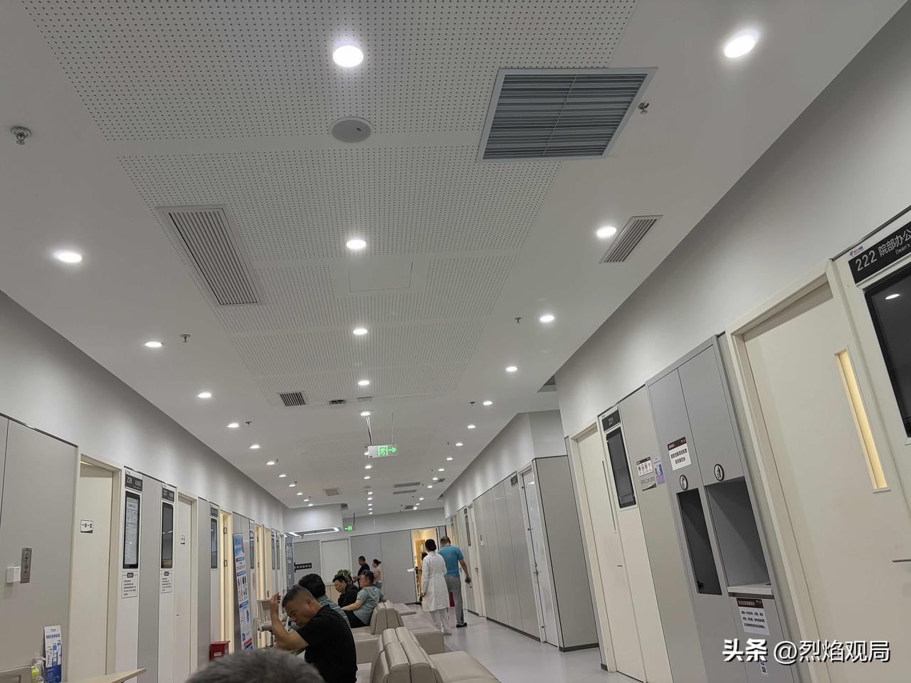 女人的底气和安全感，绝不是依赖他人。经济独立是基础，自己能赚钱，想买啥就买啥，不