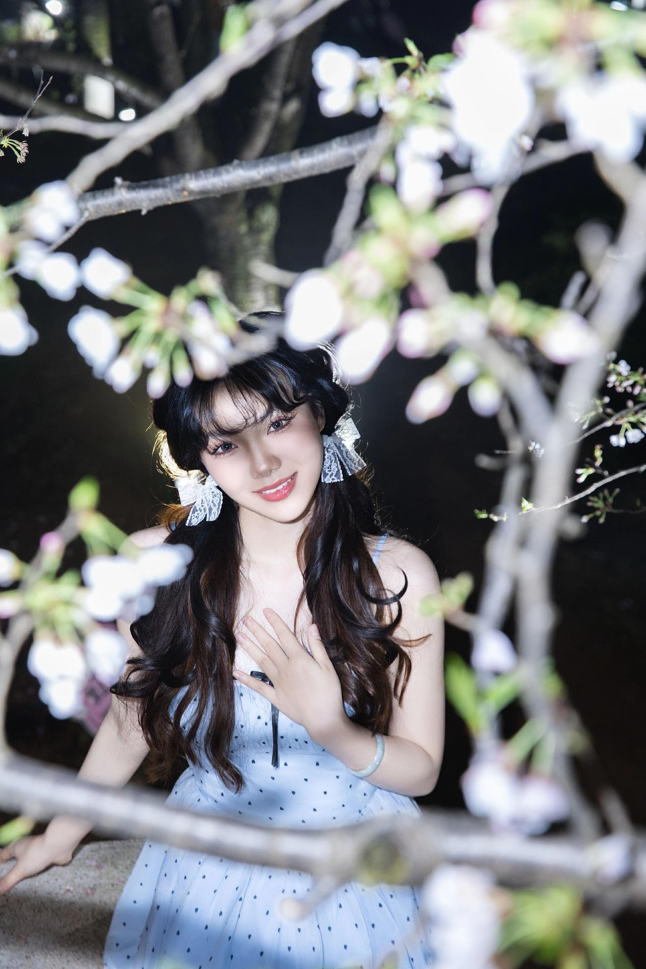 长沙约拍📷-晚安夜樱&甜妹
模特：@糯米丸子没有糯米 
设备：Canon EO