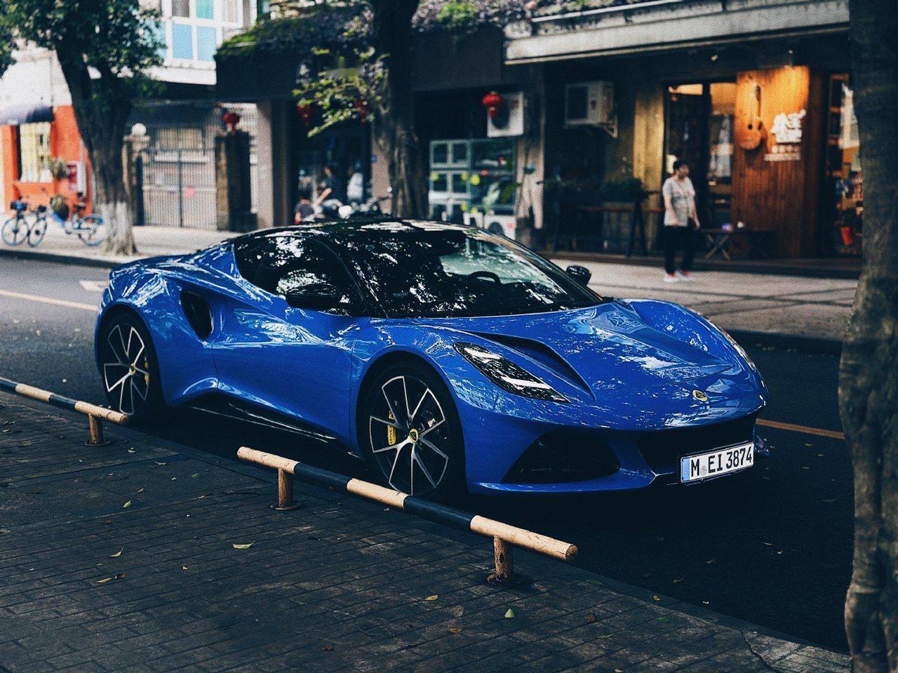 丰田品质B级纯电家轿9.38万 丰田这次是真下血本了，推出一款B级纯电家轿只要9