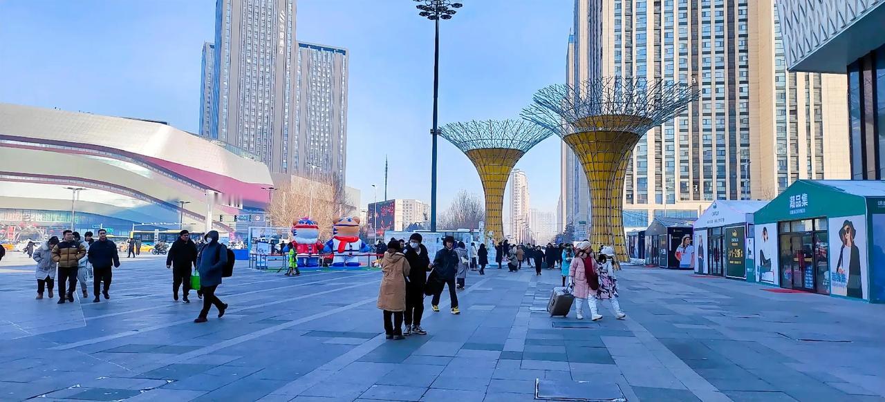 年底发奖金的时候到了，遇到这种开口就问你奖金的同事我真是无语透顶了！你要问你就悄