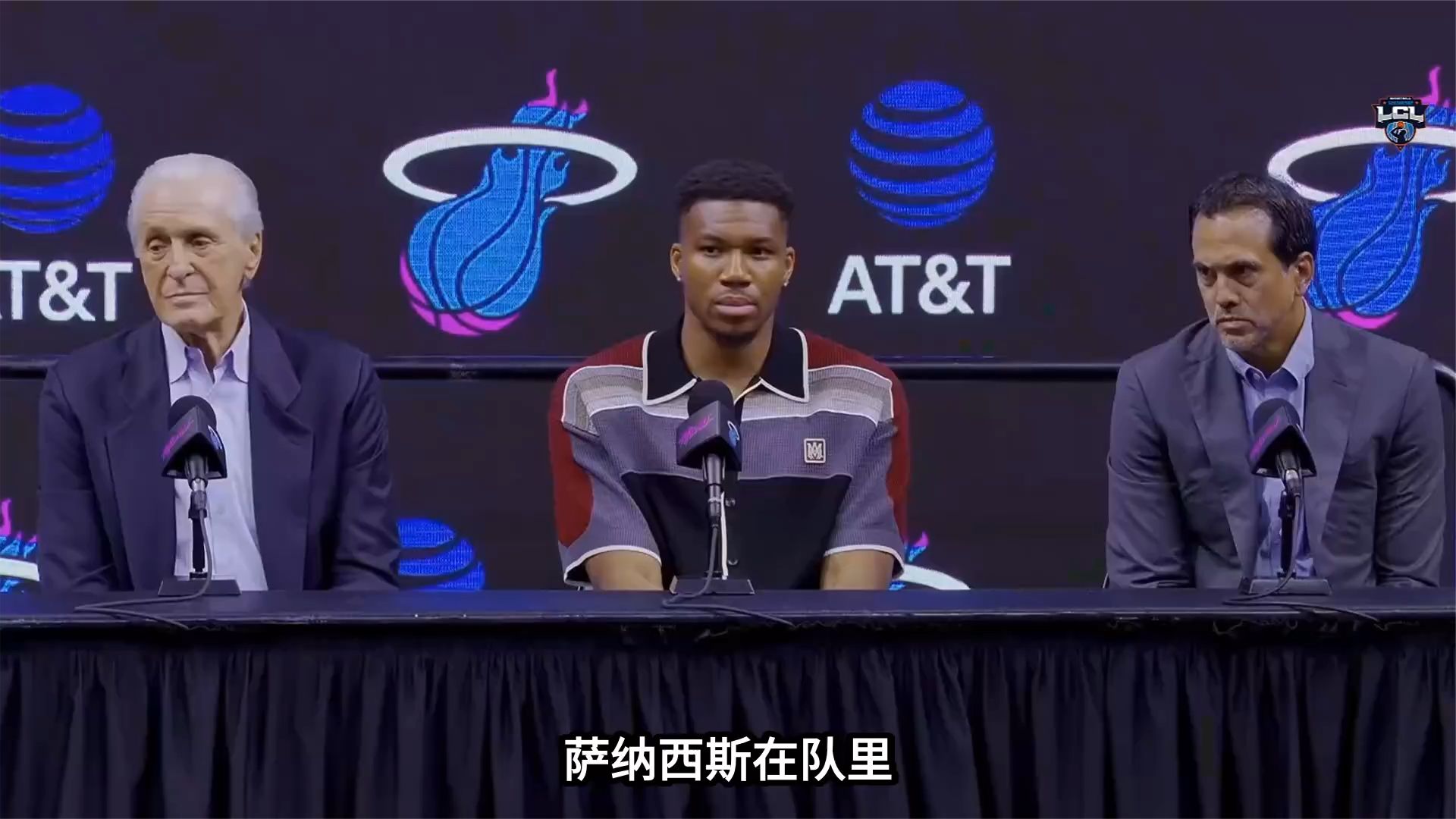 字母哥转会热火：一个冠军，七年选秀权，一场豪赌