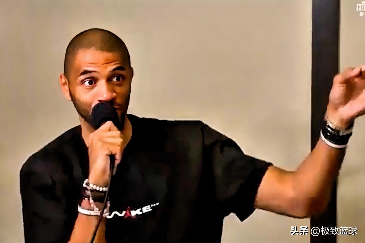 快船老将巴图姆喊话前队友马克西：遗憾没能多搭档，我儿子视他为偶像

巴图姆近期在