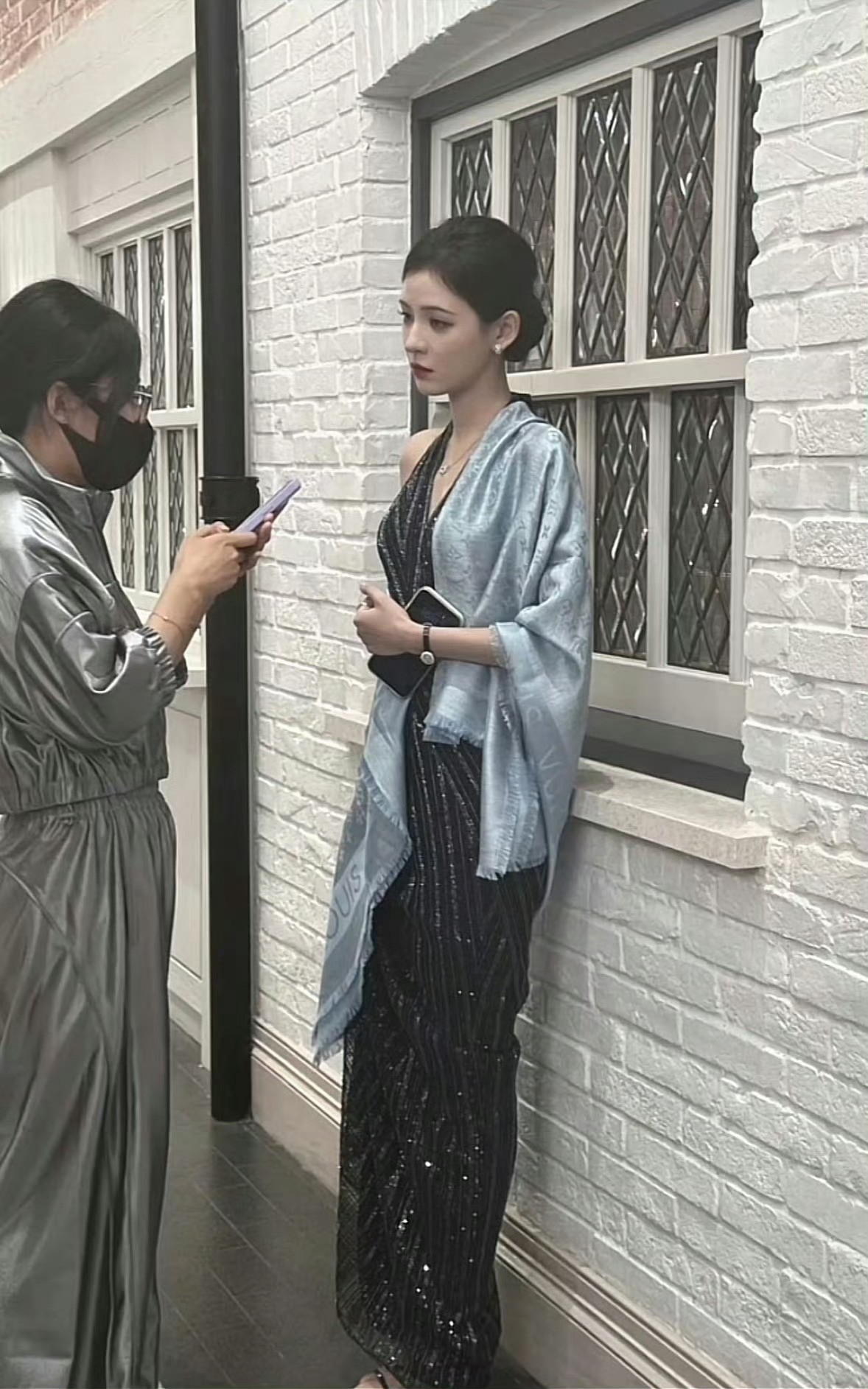 【张予曦】美成雕塑了妈妈。。。  · 张予曦巴黎vlog把法式浪漫焊身上 ​​​