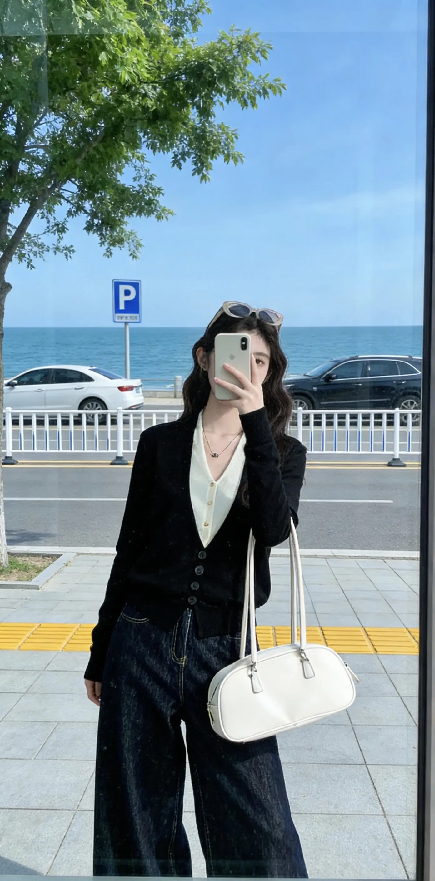 好像我除了腿粗点，脑子笨点，个子矮点，脾气差了点，情商低了点，还穷了点...