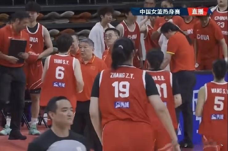 此刻理解宫鲁鸣的固执了，为什么非要用张子宇，老帅的眼光果然毒辣。
张子宇上场，中