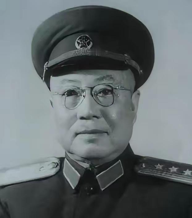 1946年，冀察纵队政委刘道生发现，司令员郭天民瞒着军区首长聂荣臻，将一万多本该