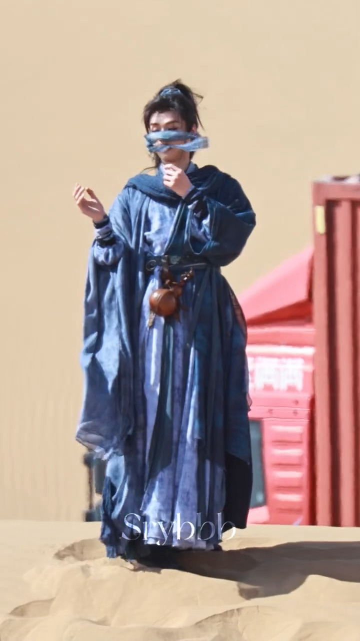 天呢龚俊好有神性的两段路透…龚俊好有神性的一段