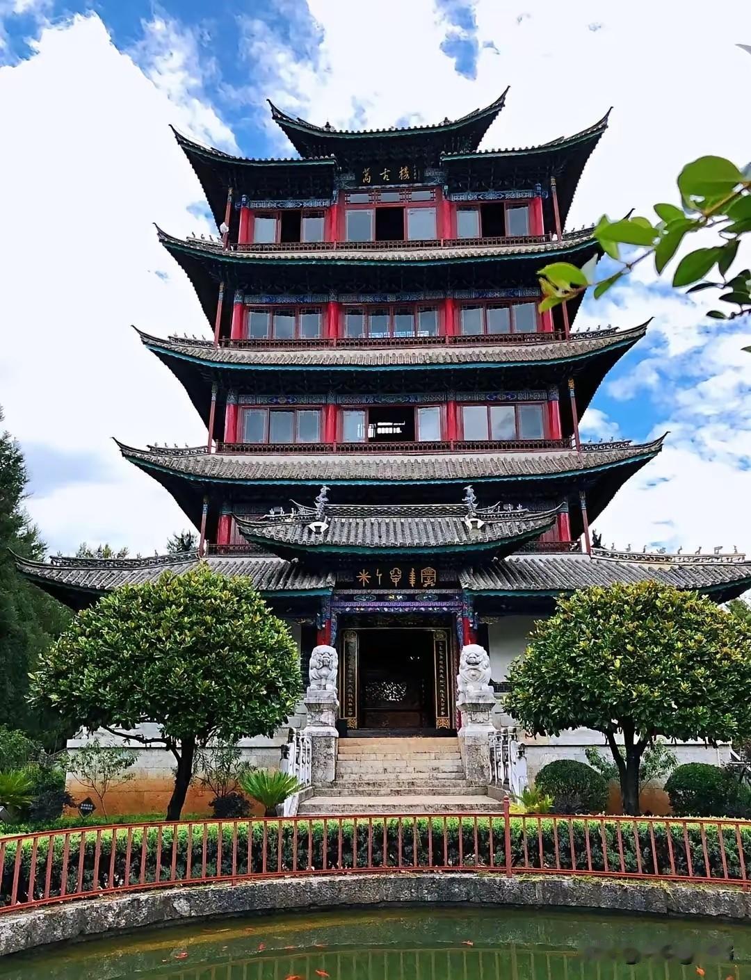 养气血的8个好习惯：
1、每天喝一杯温水。
2、每天吃一把红枣。
3、每天拉伸身