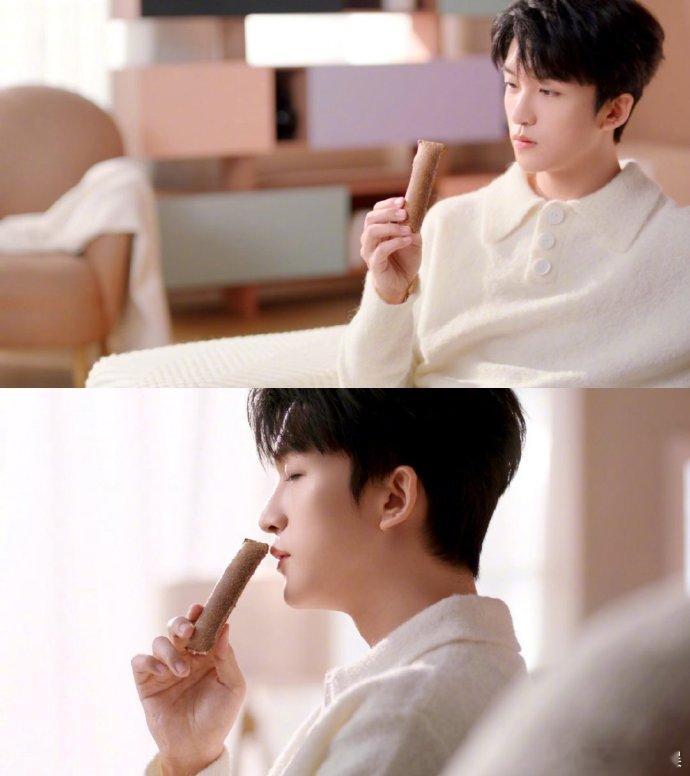 黄子弘凡的温暖AB面 舞台上，他用高能舞台将自己演绎成一份豪华天水麻辣烫风味堡，