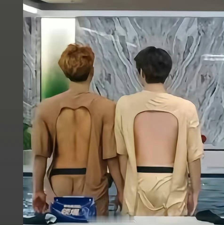 娱乐黄子韬回应和光屁股有啥区别黄子韬回应热搜和光屁股有啥区别 黄子韬网速这母爱 