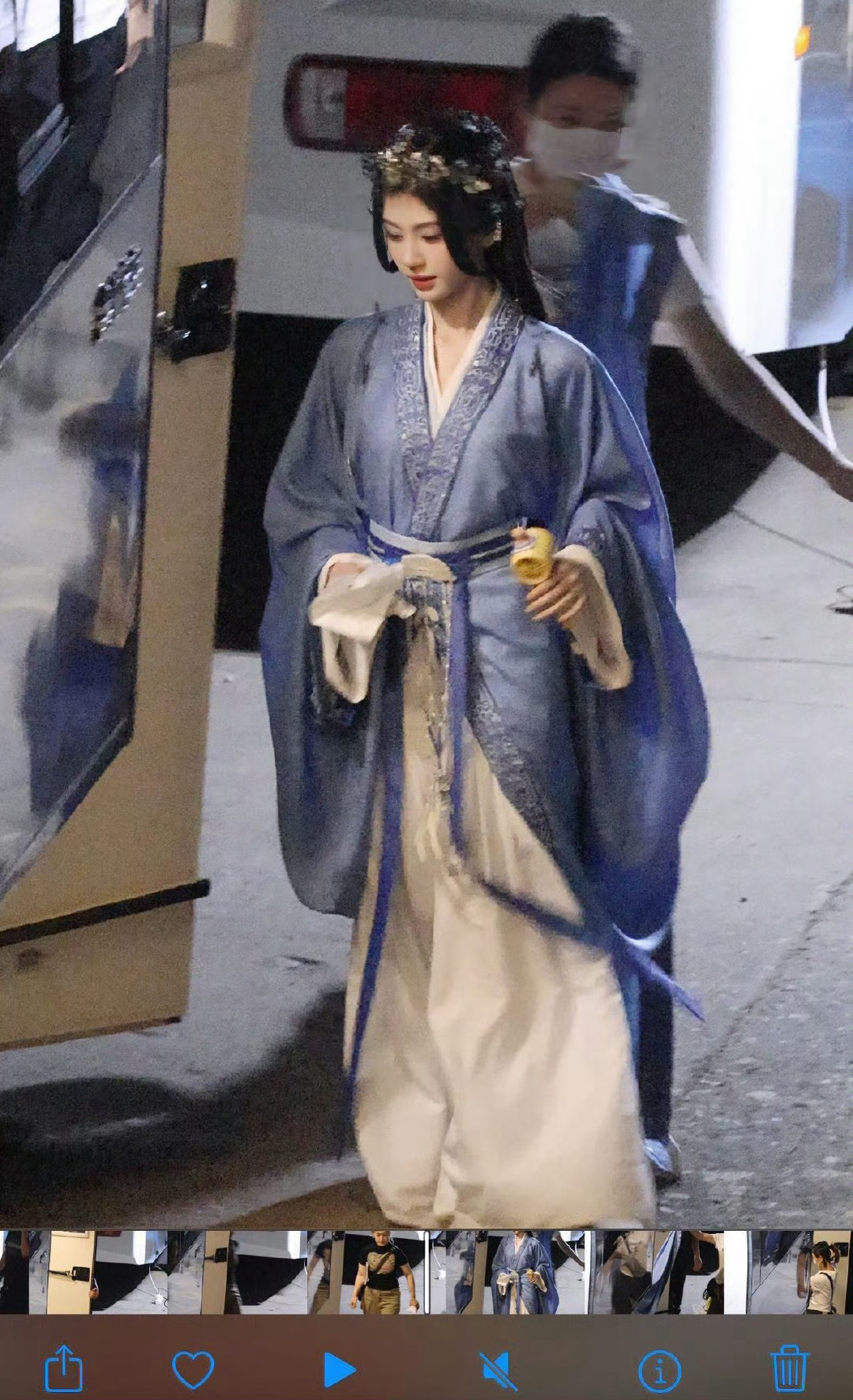 国师大人好有钱 