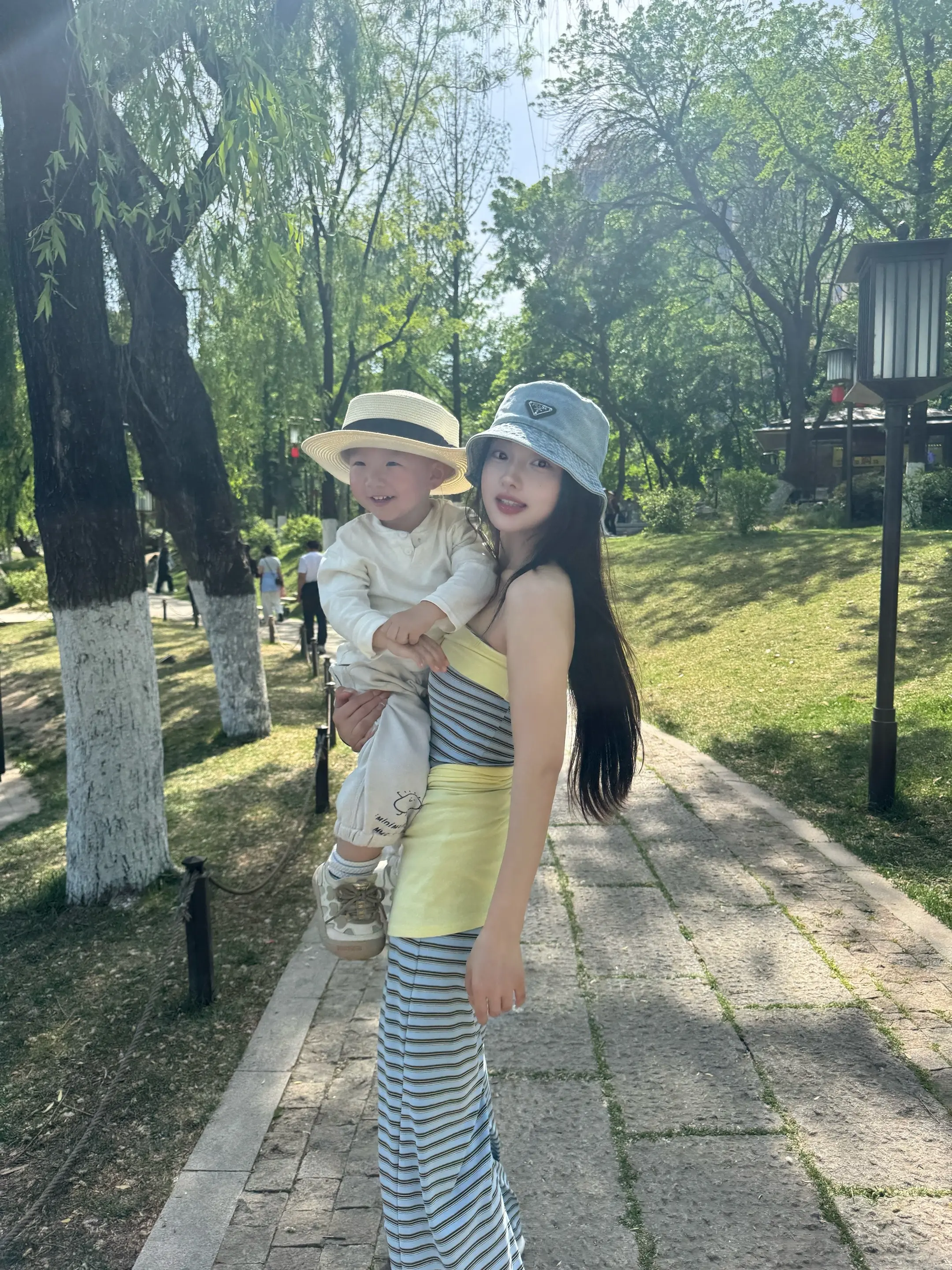 2岁了 拍着拍着就长大了