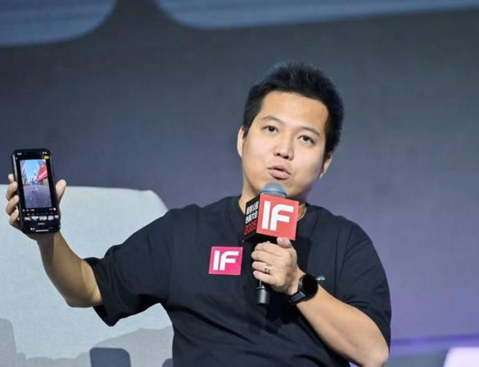 影石董事长刘靖康急了！

在看到“上市公司董事长投票反对自己当董事长”的消息后，