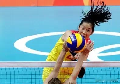 明明朱婷还具备世界顶尖选手的实力，但为什么中国女排却要拒绝她？