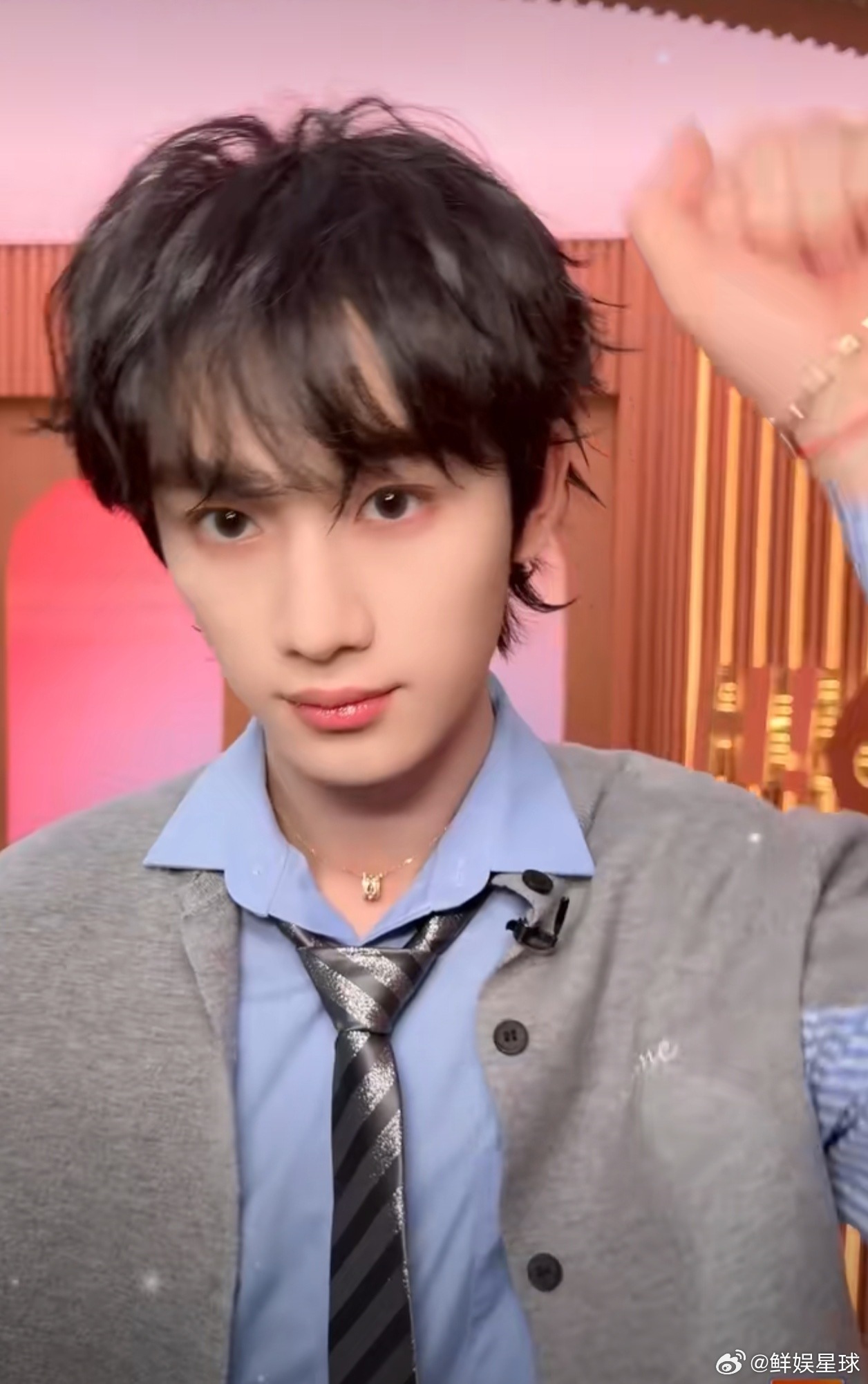 杨迪这是解锁了什么魔法？大变活猫！丁程鑫这波猫塑我直接接住！杨迪变出一只猫咪丁程