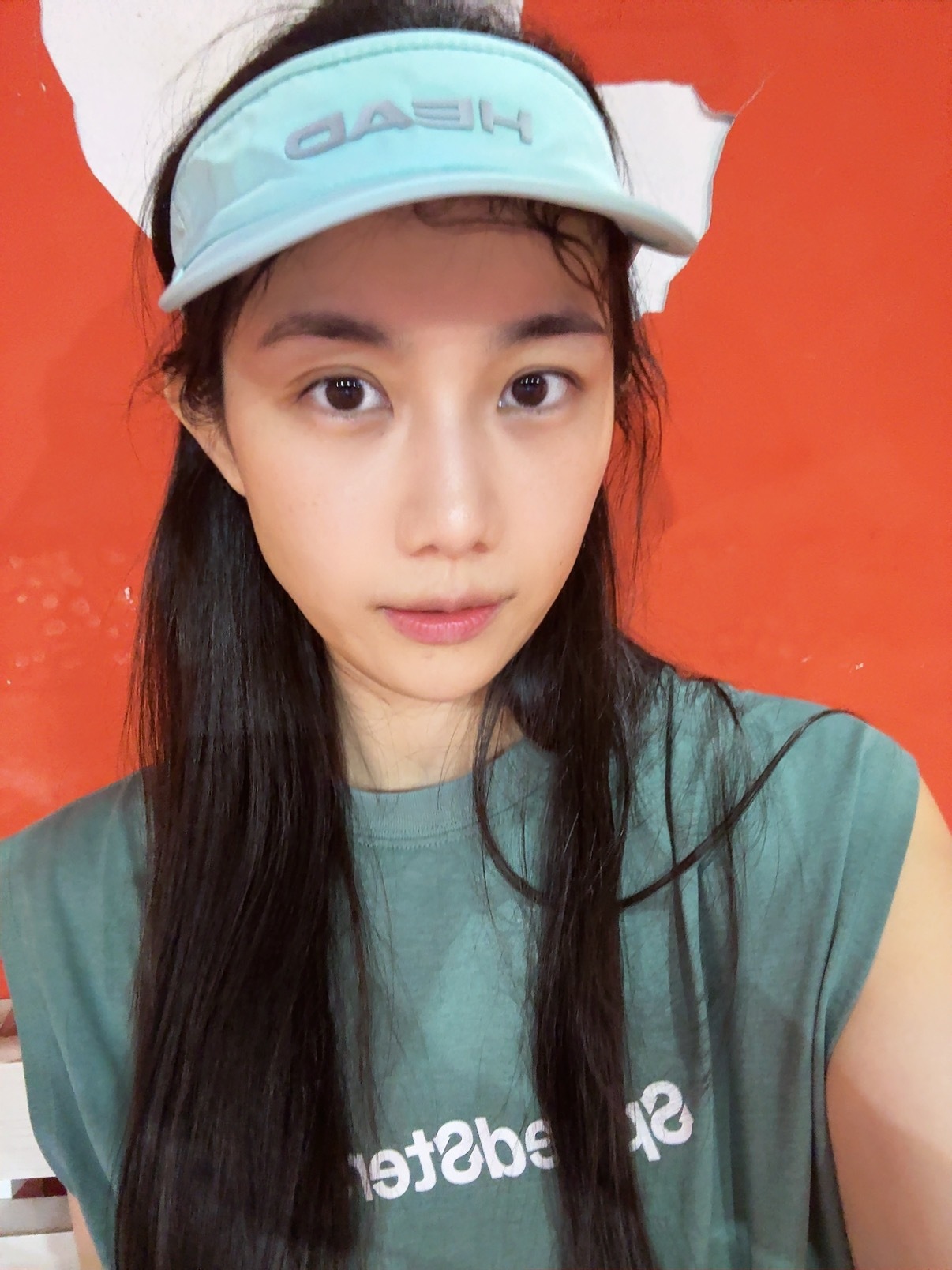 黑皮kitty下课⌚️🎾太喜欢我的拍子了，如此之貌美，握在手里心情都美丽～网球