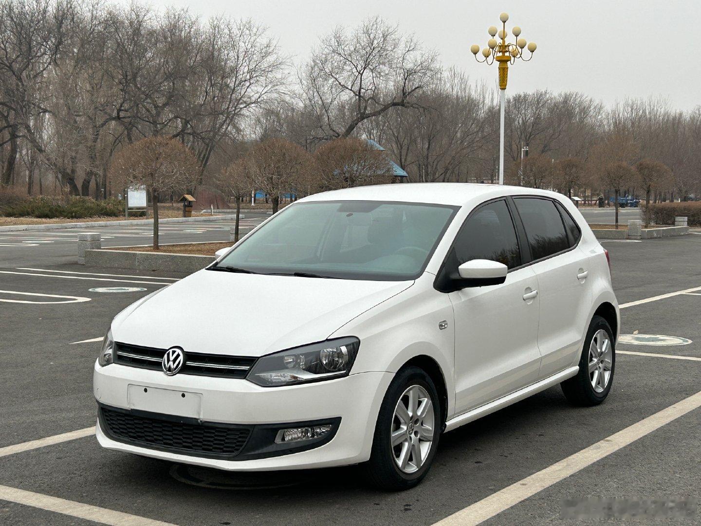 「车型」大众 Polo「配置」1.6L 手动舒适版「初次登记日期」2013年9月