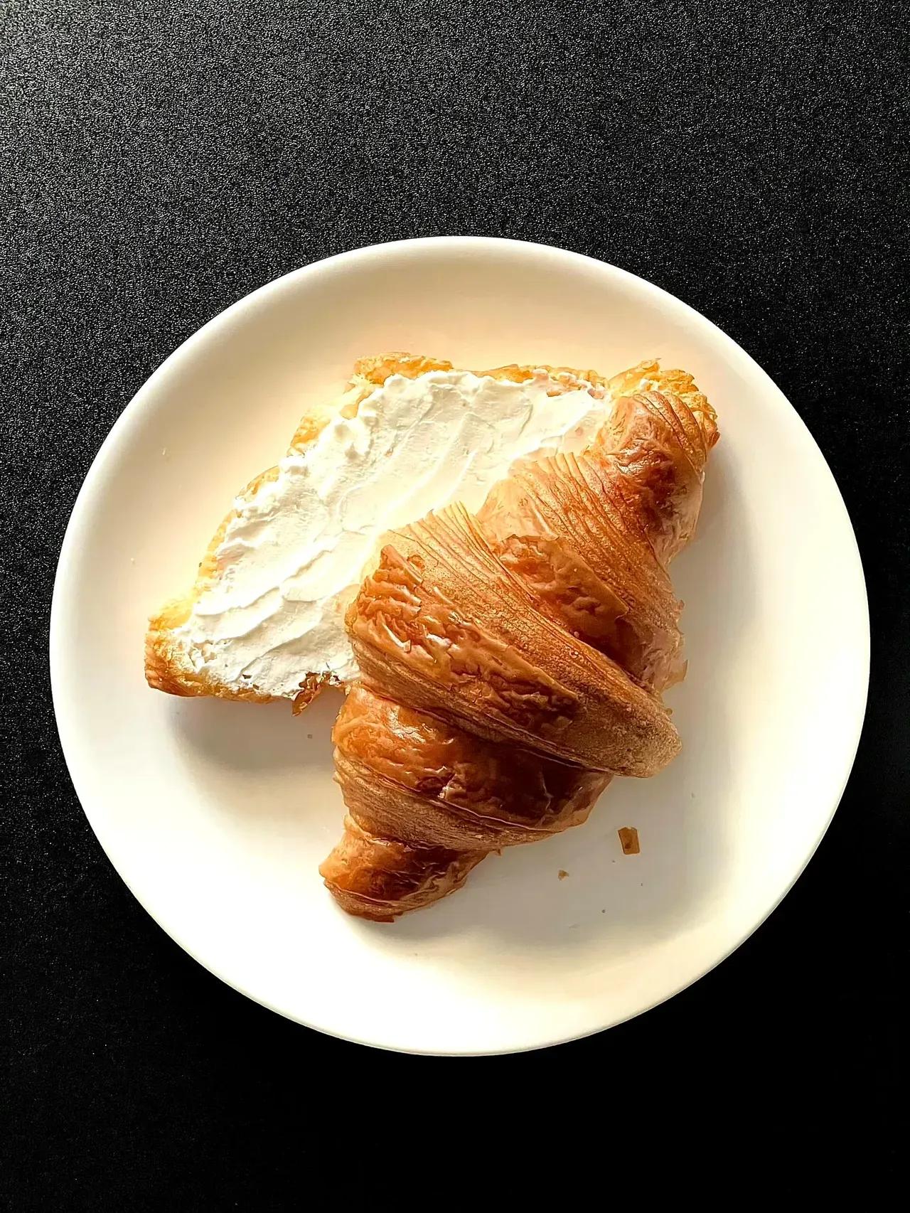 必须有敬重虔诚的持物之心
人活一辈子
吃穿用的物品，遇到的人是有限度的
你使用过