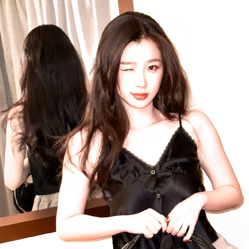 虞书欣姜暮 🐟允许你叫我甜妹 ★꒰ঌ欣欣Dollの呆萌指数100%໒꒱☆​ ​