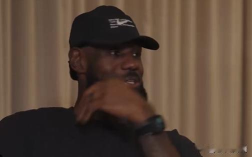 詹姆斯谈季后赛：那会很嗨，也会很疯狂，我非常期待

4月14日消息，季后赛将至，