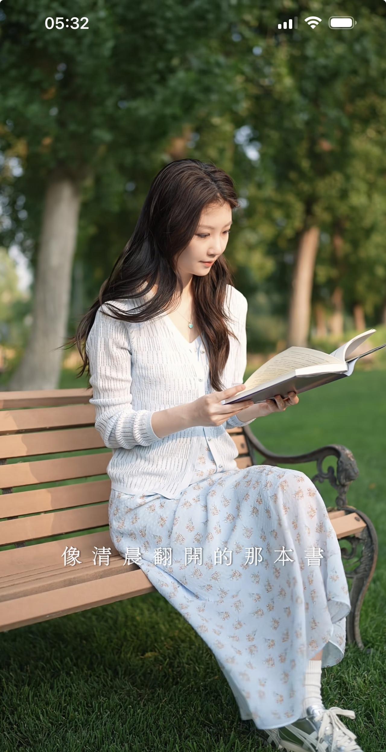 兰知春序来了新主播了！
美女菲菲，
帅哥泓廷，
虽然还没开始上播，
但是视频已经