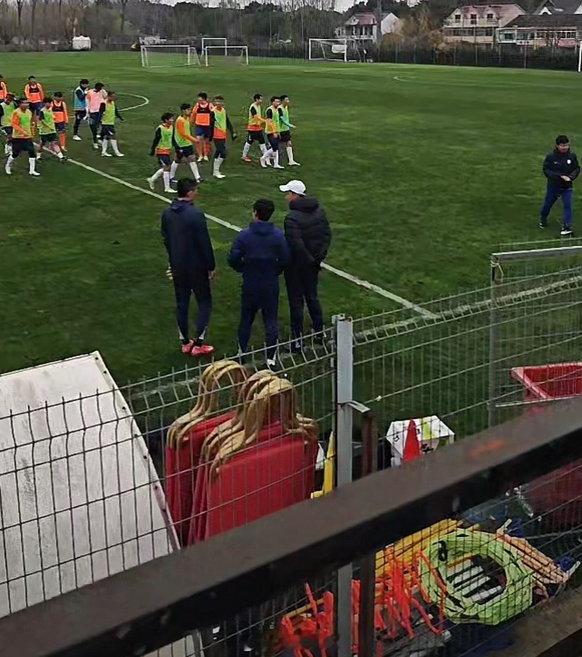 山东泰山 全场比赛结束替补阵容的山东泰山2比3青岛海牛山东泰山vs青岛海牛热身赛