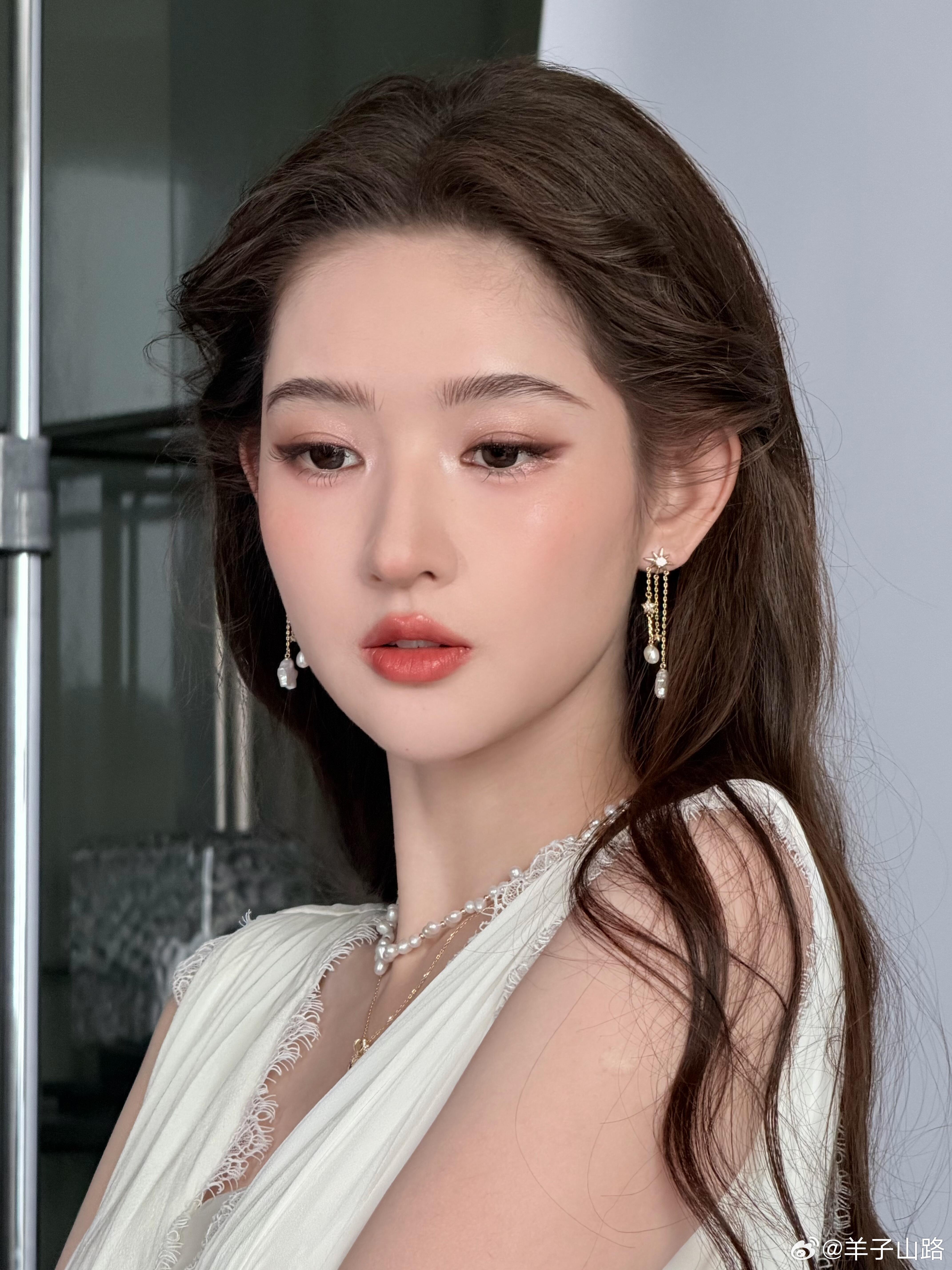 妈呀 被美了一跳 