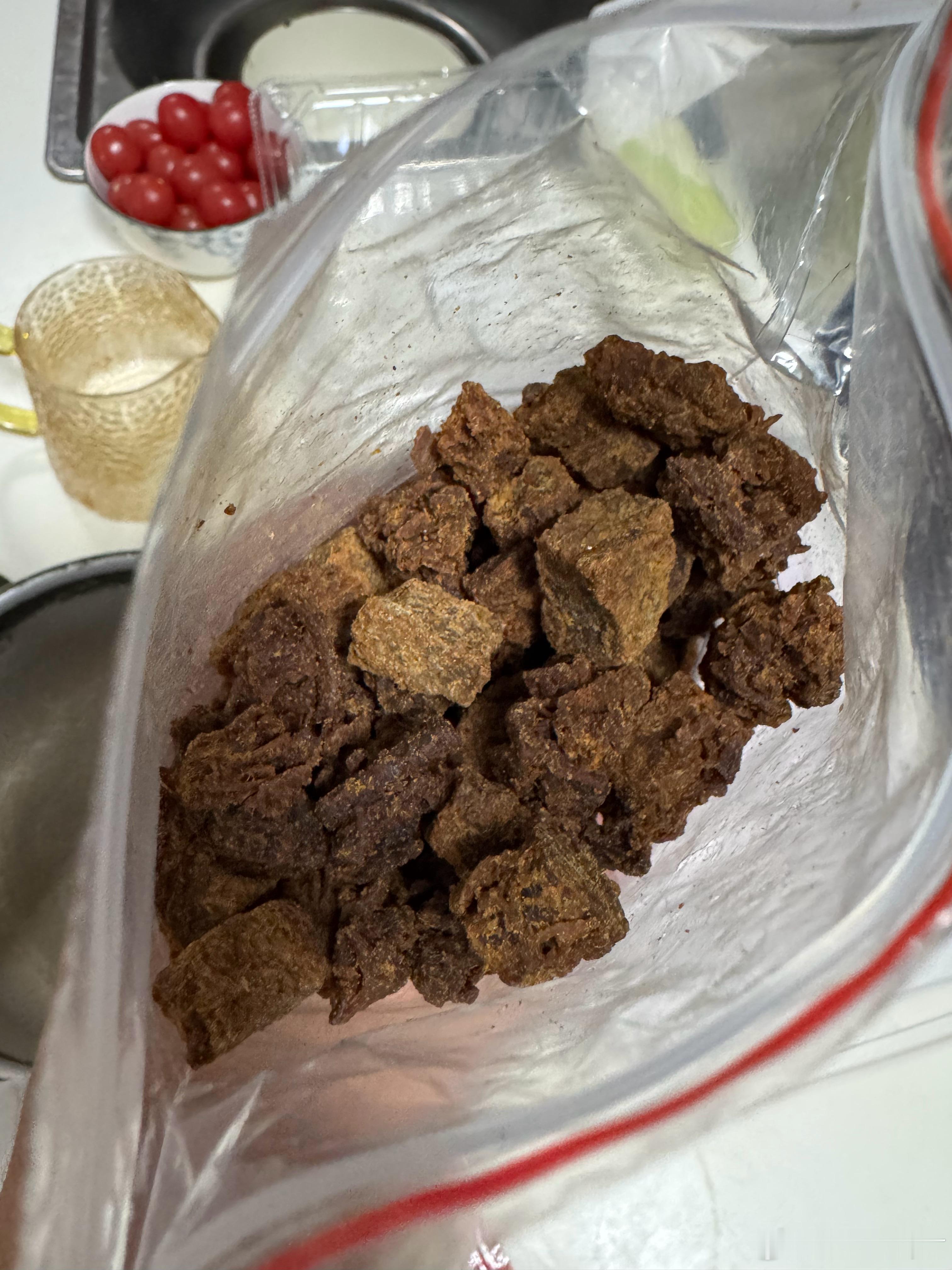 我们的项目还在增加，今天的羽毛球活动也非常成功！谢谢的牛肉干，还真是小时候的味道