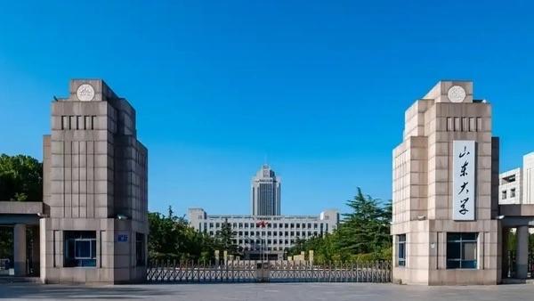 近期，多所高校推出“博士+硕士”双学位项目，鼓励博士生跨专业修读人工智能等相关硕